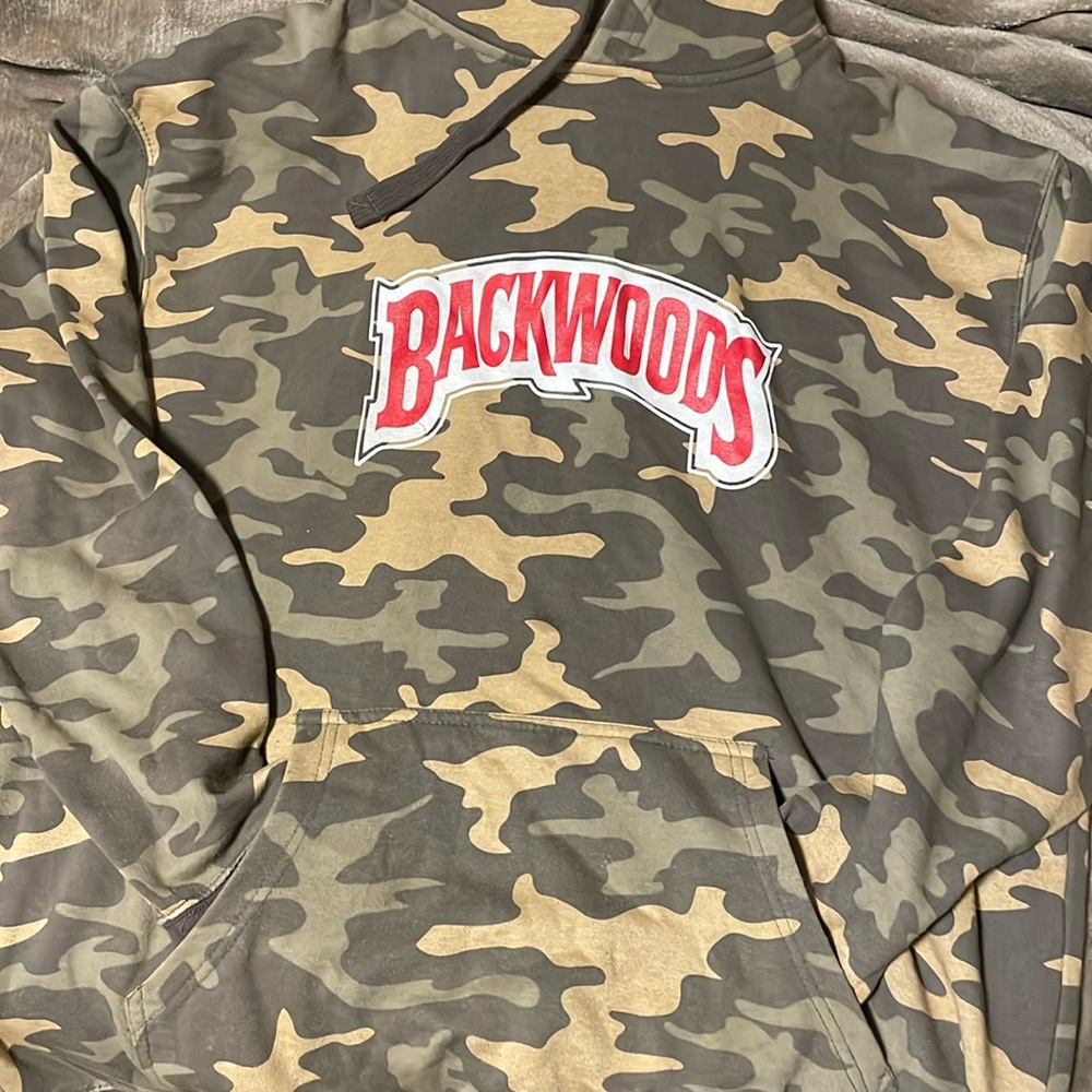 Pre loved!! Backwoods hoodie!